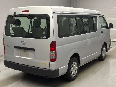 Toyota HIACE WAGON
