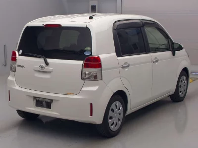 TOYOTA SPADE
