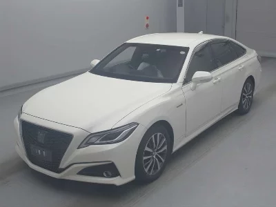 Toyota CROWN HYBRID