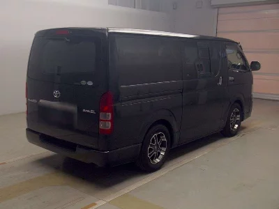 TOYOTA REGIUS VAN