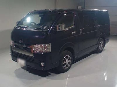 TOYOTA HIACE VAN