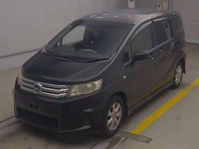 HONDA FREED SPIKE