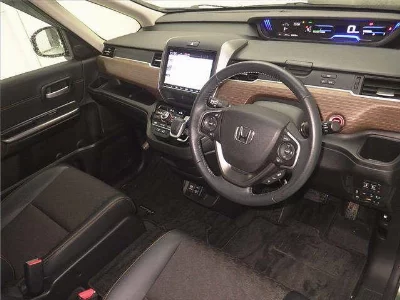 HONDA FREED+