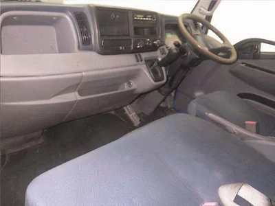 MITSUBISHI CANTER