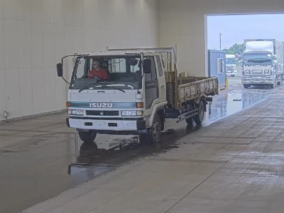 ISUZU FORWARD
