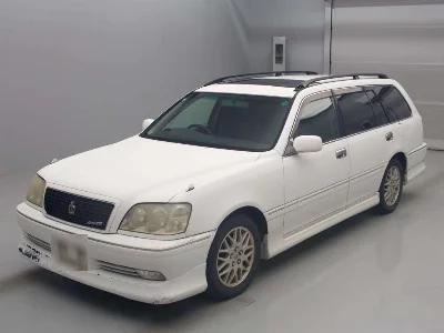 Toyota Crown Estate