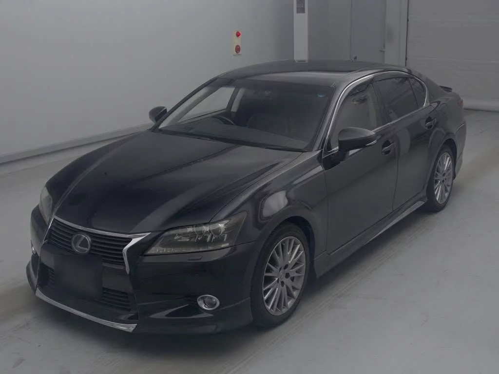 Lexus GS  с аукциона в Японии