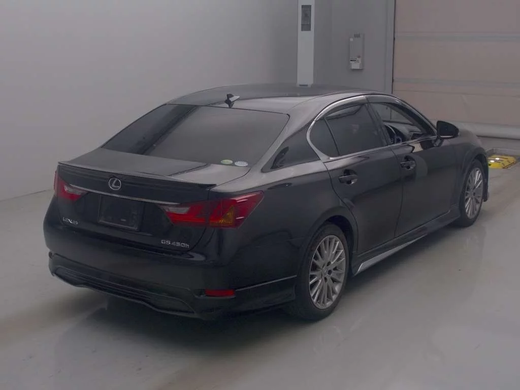 Lexus GS  с аукциона в Японии