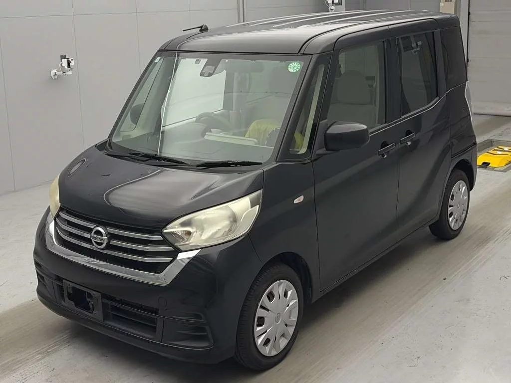 Nissan Dayz Roox 2017