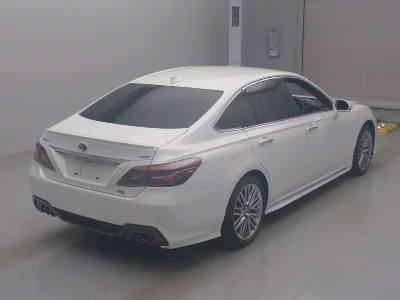 TOYOTA CROWN HYBRID