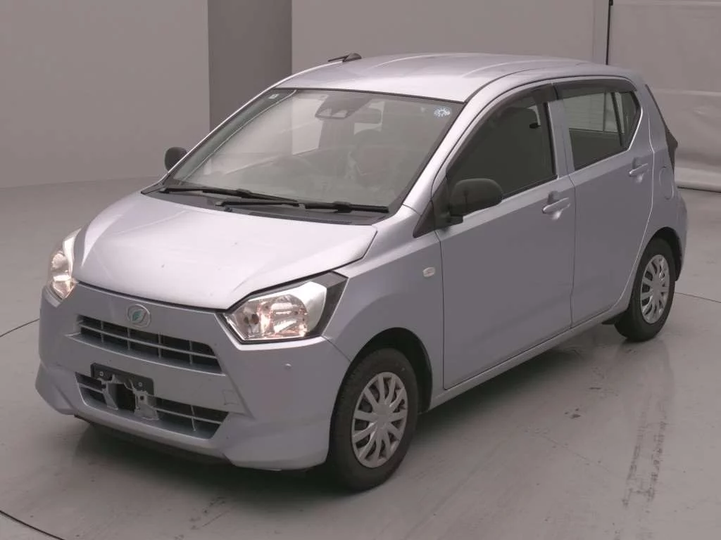 Daihatsu Mira e:S  с аукциона в Японии