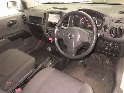 NISSAN AD