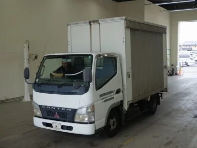 Mitsubishi Fuso Canter