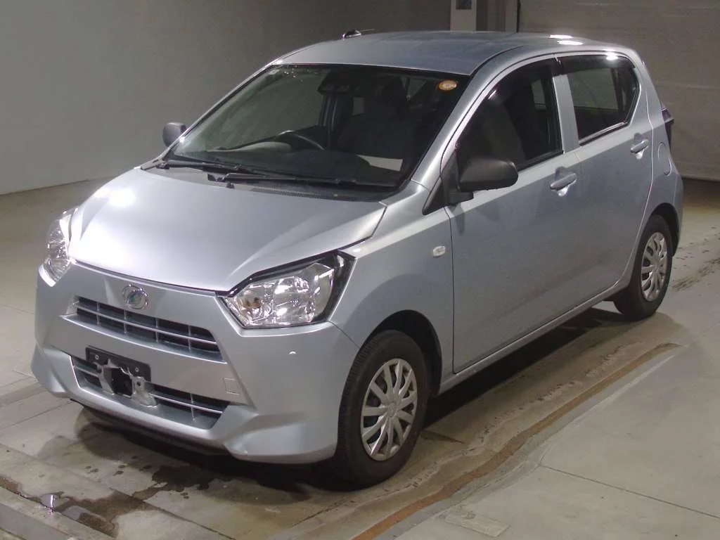 Daihatsu Mira e:S  с аукциона в Японии