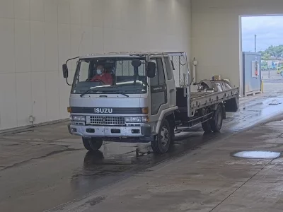 Isuzu Forward