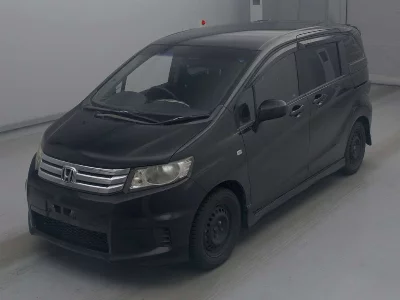 HONDA FREED SPIKE