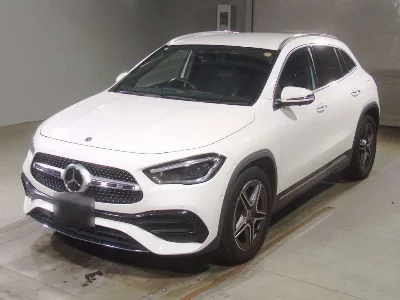 MERCEDES BENZ GLA
