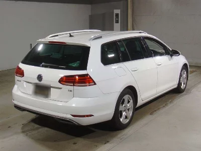 VOLKSWAGEN GOLF VARIANT
