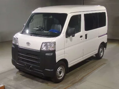Toyota Pixis Van