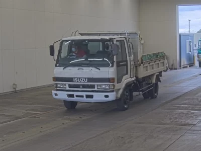Isuzu Forward