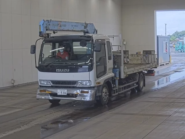 Isuzu Forward  с аукциона в Японии