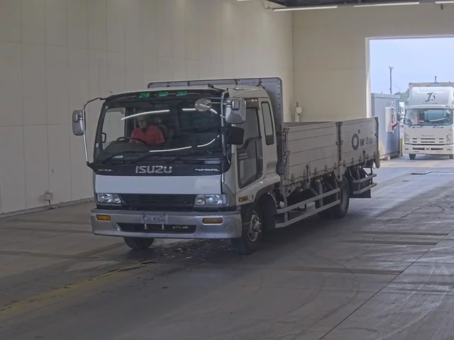 Isuzu Forward  с аукциона в Японии