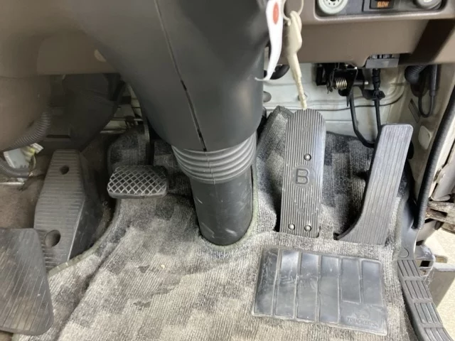 Isuzu Forward  с аукциона в Японии