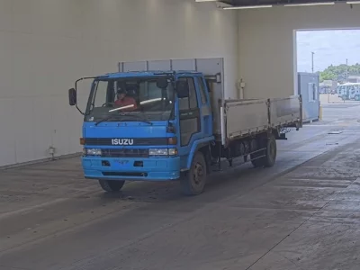 Isuzu Forward