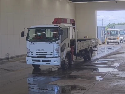 Isuzu Forward