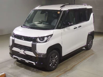 Mitsubishi Delica Mini