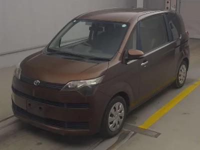 TOYOTA SPADE