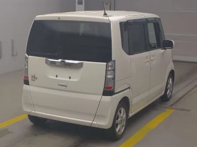 HONDA N BOX +