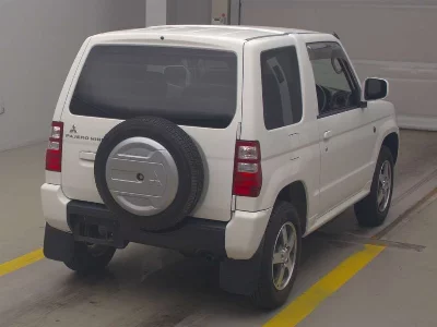 MITSUBISHI PAJERO MINI