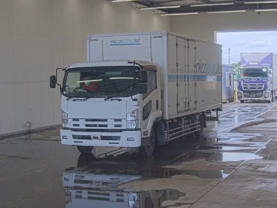 Isuzu Forward