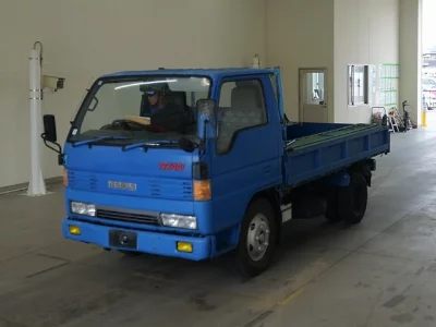Mazda Titan