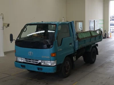 TOYOTA DYNA