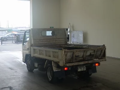 MITSUBISHI CANTER