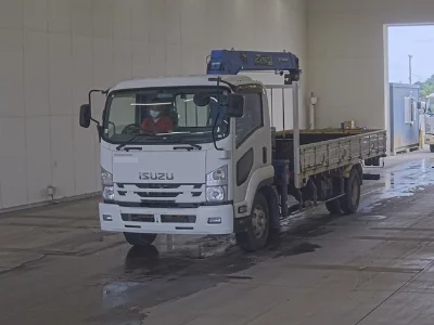 Isuzu Forward