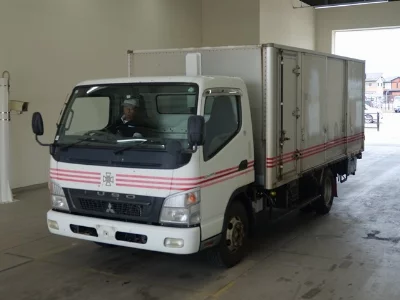 Mitsubishi Fuso Canter