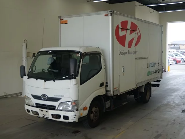 Hino Dutro  с аукциона в Японии