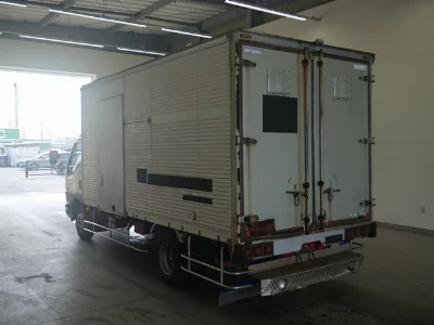 MITSUBISHI CANTER