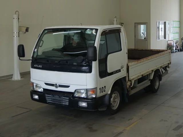 Nissan Atlas  с аукциона в Японии
