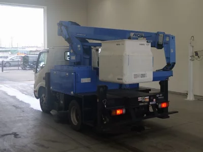 TOYOTA DYNA