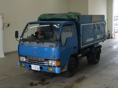 MITSUBISHI CANTER