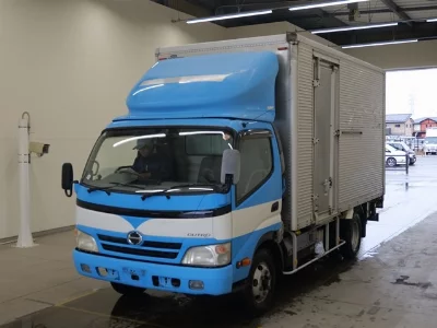 Hino Dutro