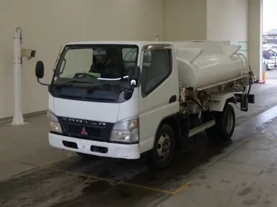 MITSUBISHI CANTER