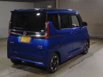 NISSAN ROOX