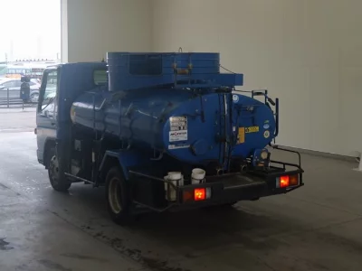 MITSUBISHI CANTER