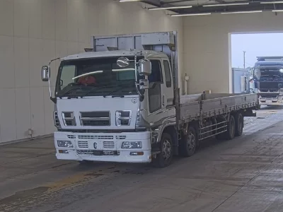 ISUZU GIGA