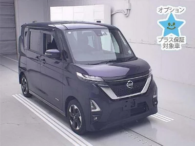NISSAN ROOX